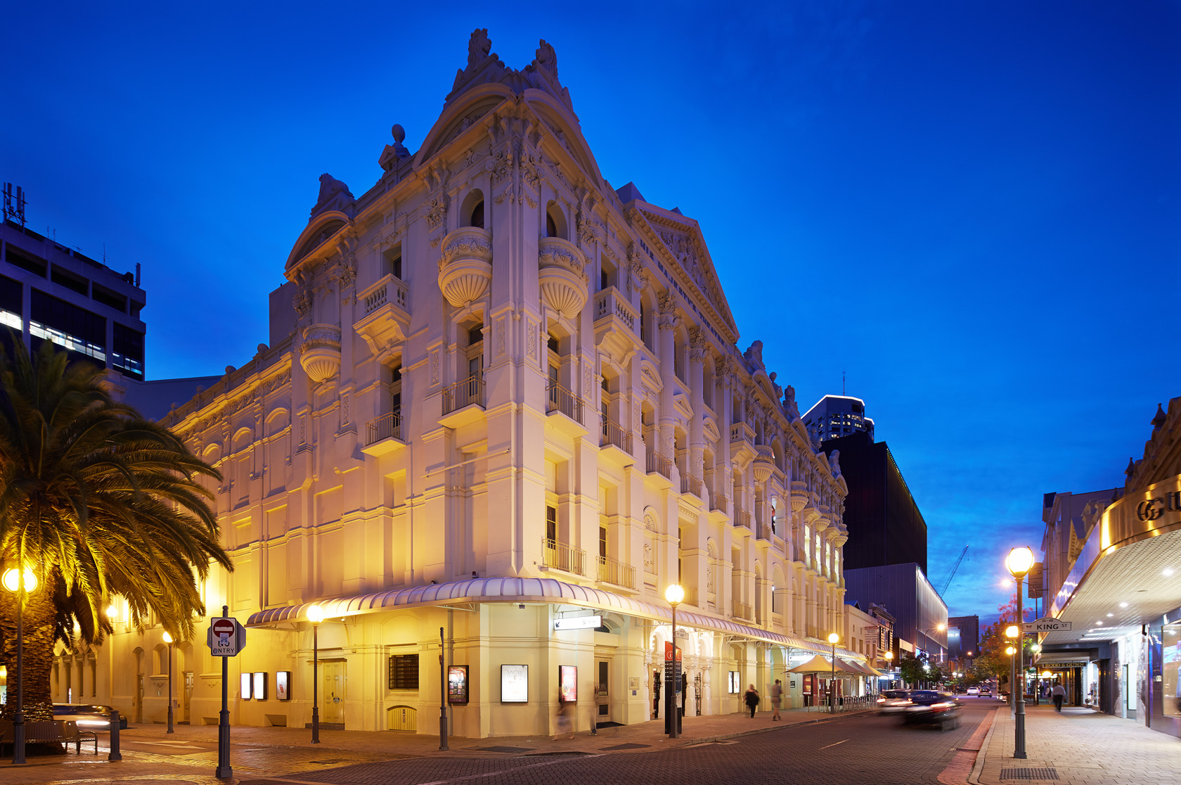 His Majesty's Theatre exterior at night